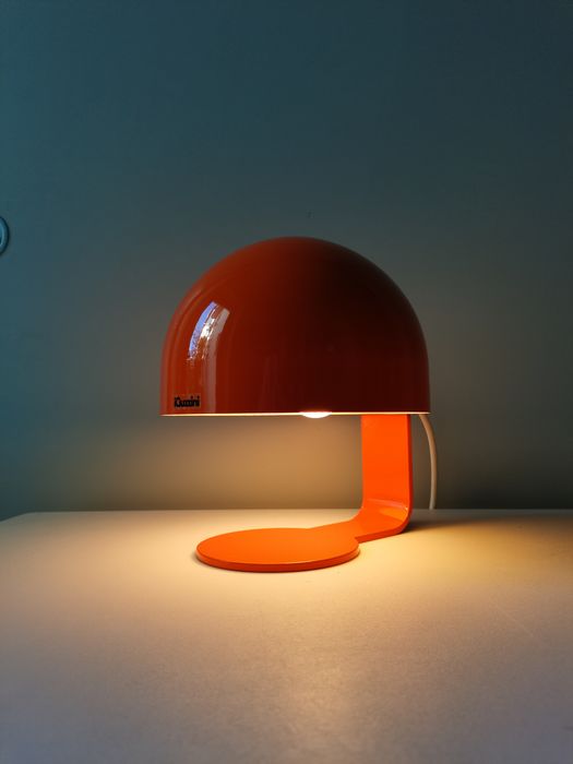 Guzzini table lamp