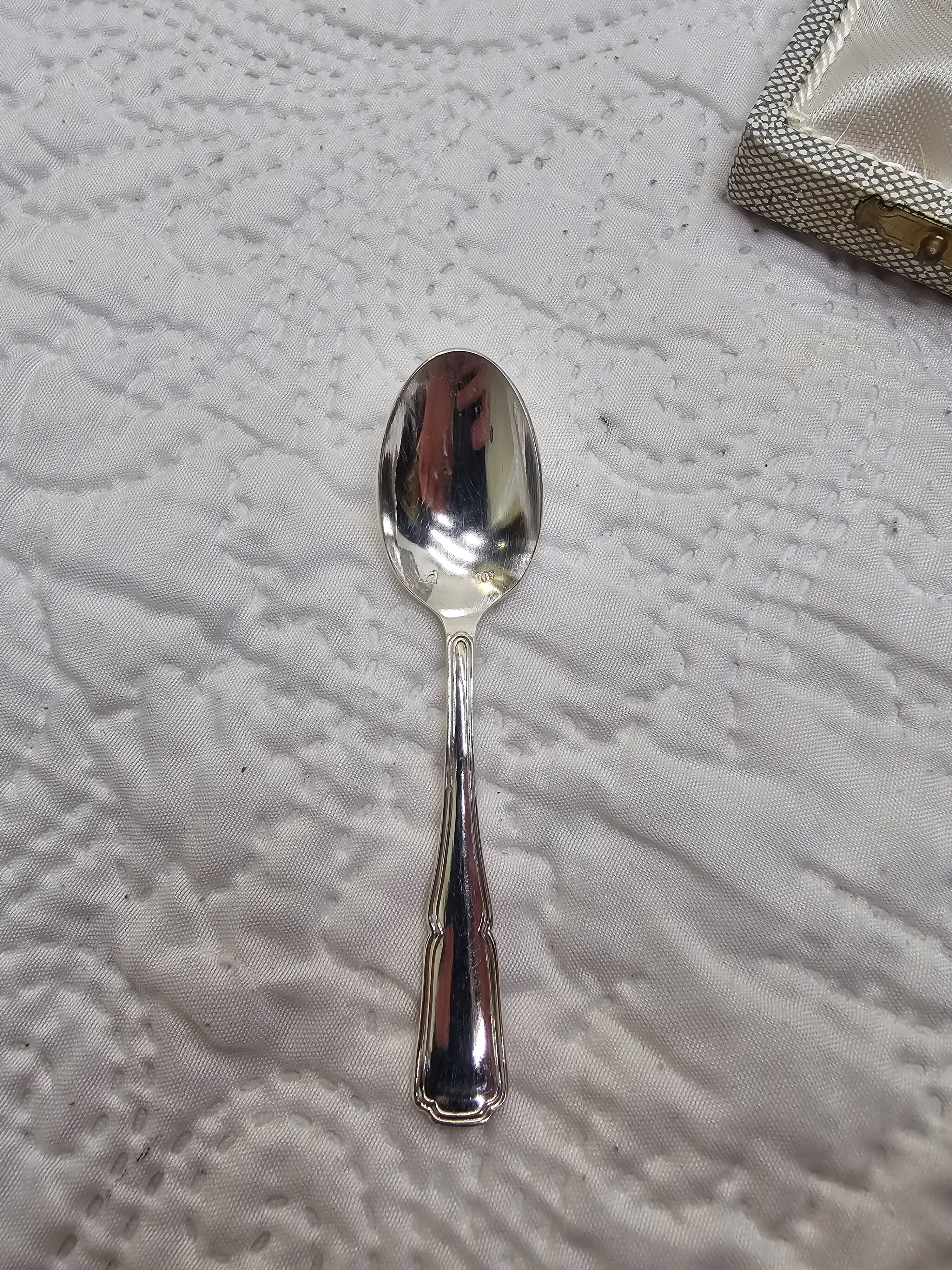 Silver-plated metal cutlery set of 12 teaspoons