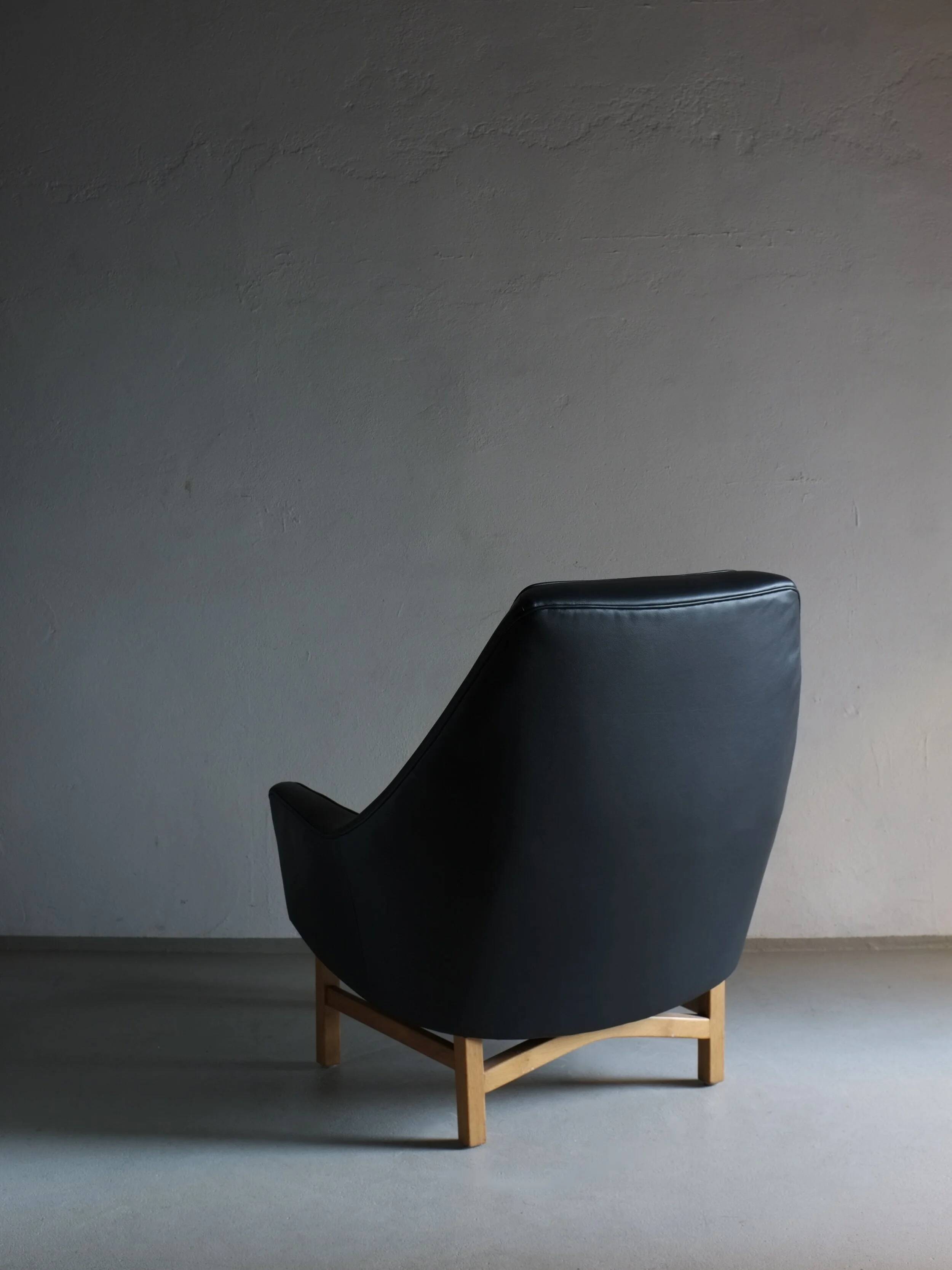IB Kofod-Larsen leather oak easy chair | OPE Sweden | 1960s