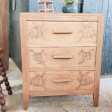Vintage chest of drawers