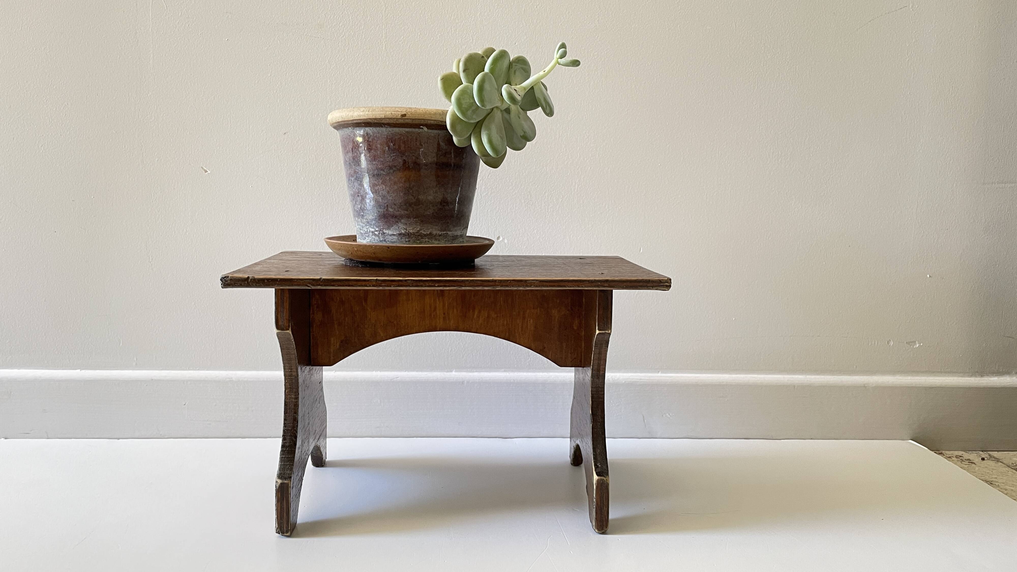 TABOURET Vintage en BOIS