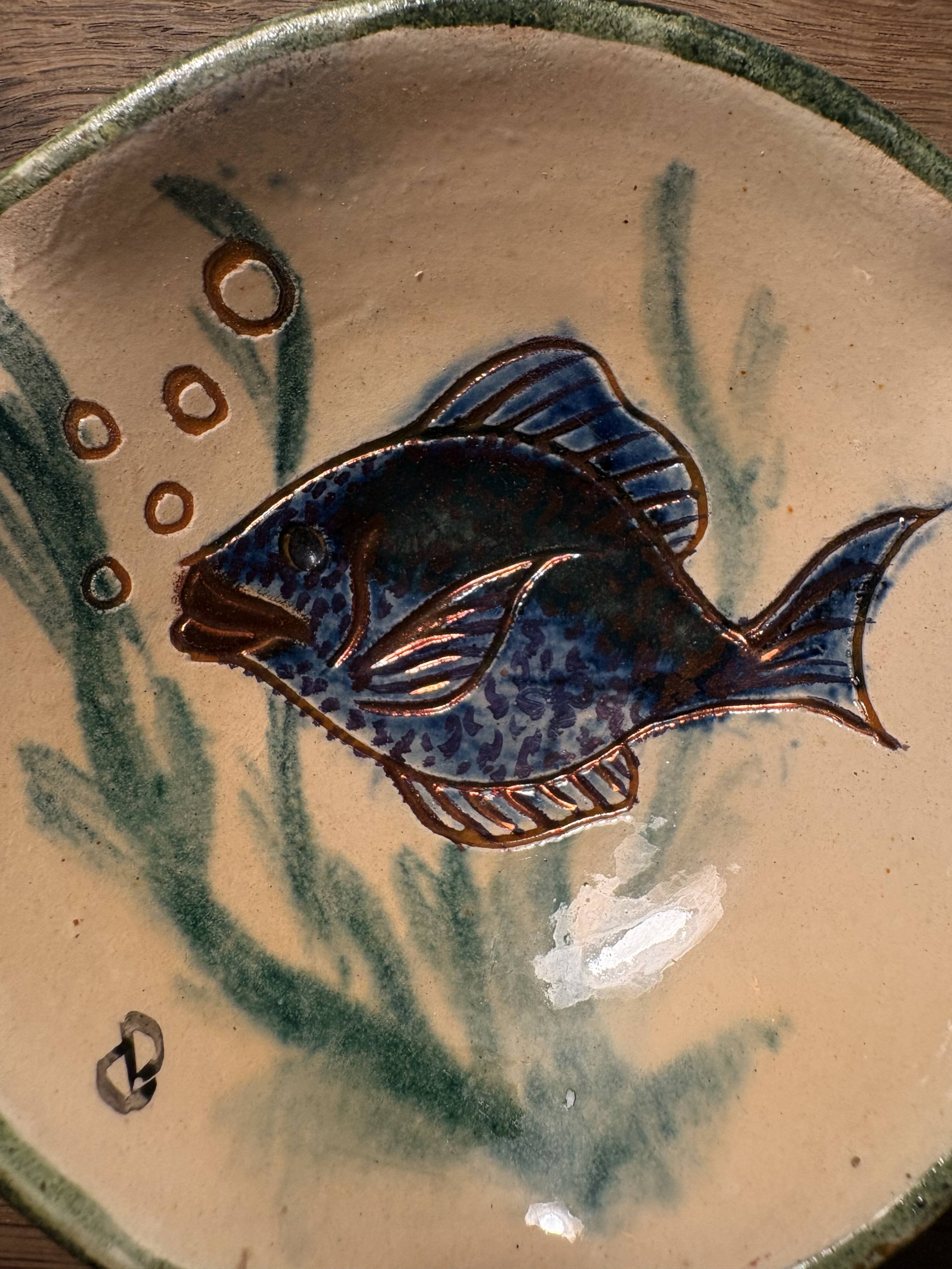 Ceramic bowl signed Diaz Costa – fish design – Spain