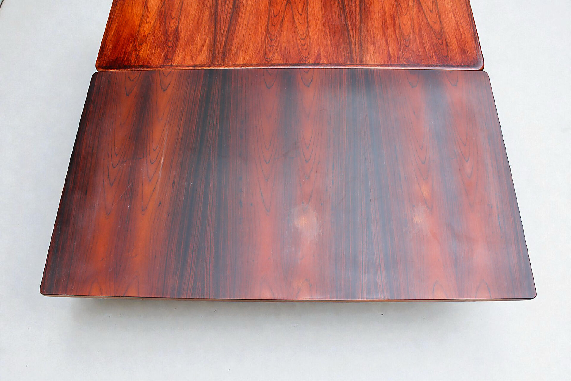 Rosewood table from the 1960s by Johannes Andersen.