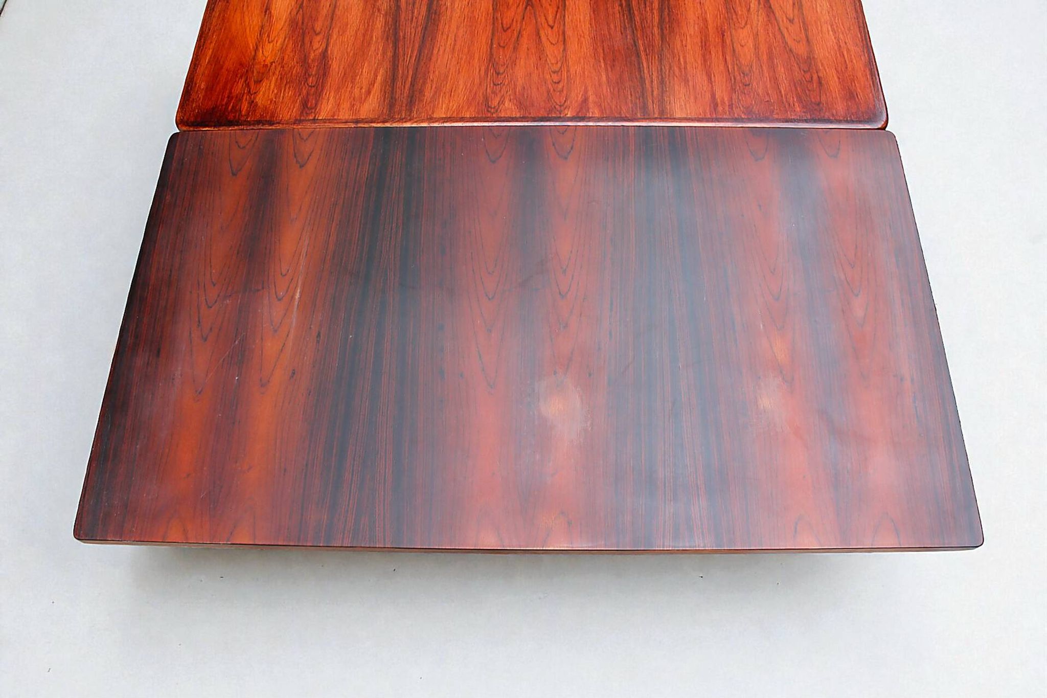 Rosewood table from the 1960s by Johannes Andersen.