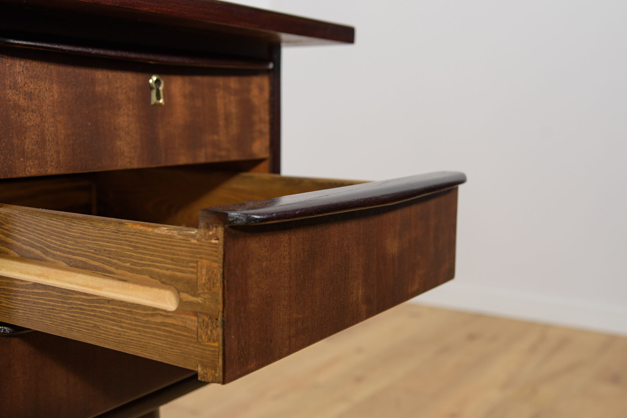 Mid-Century Compact Freestanding Desk, Denmark, 1960s