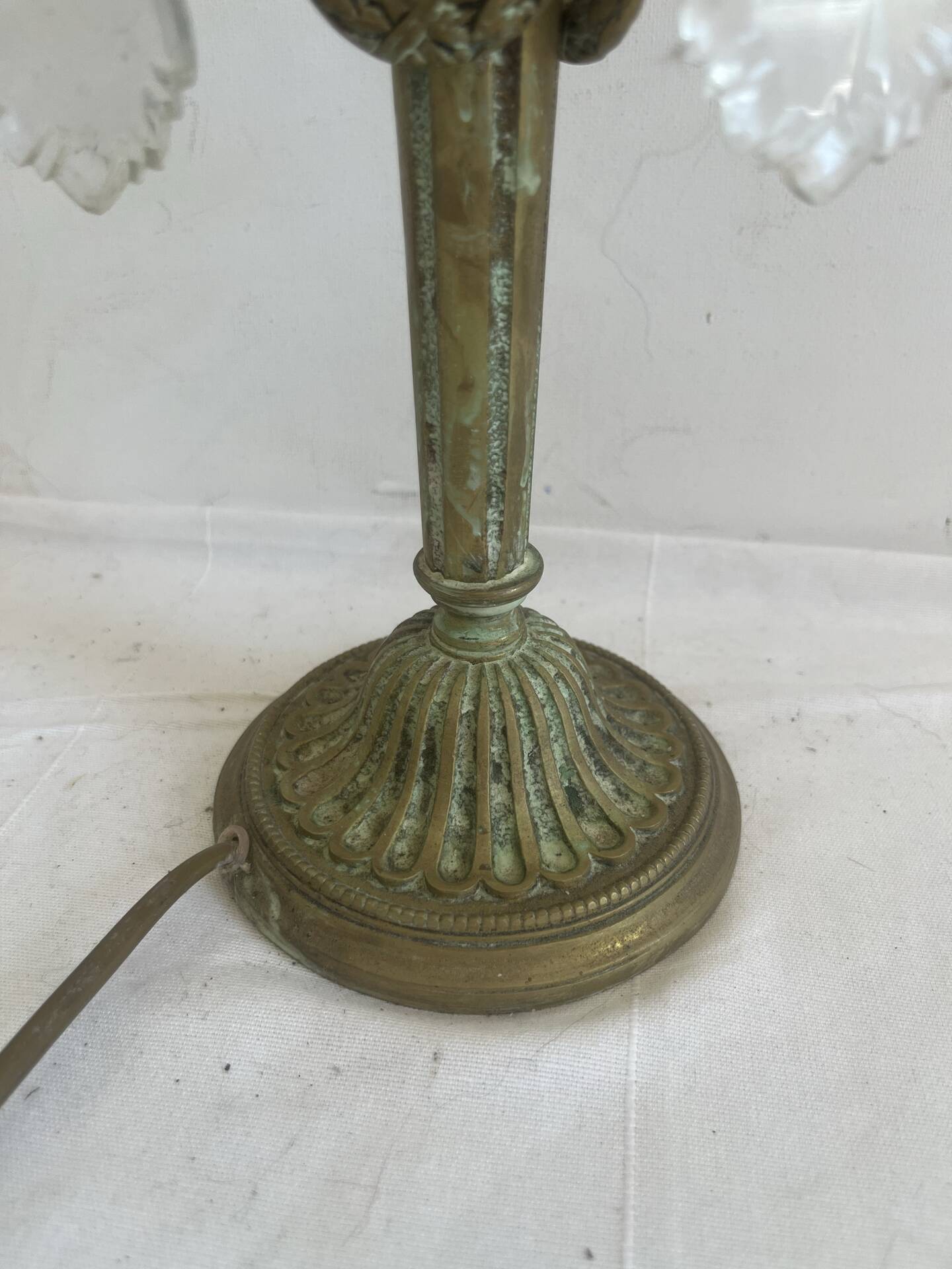 Bronze three-light girandole table lamp