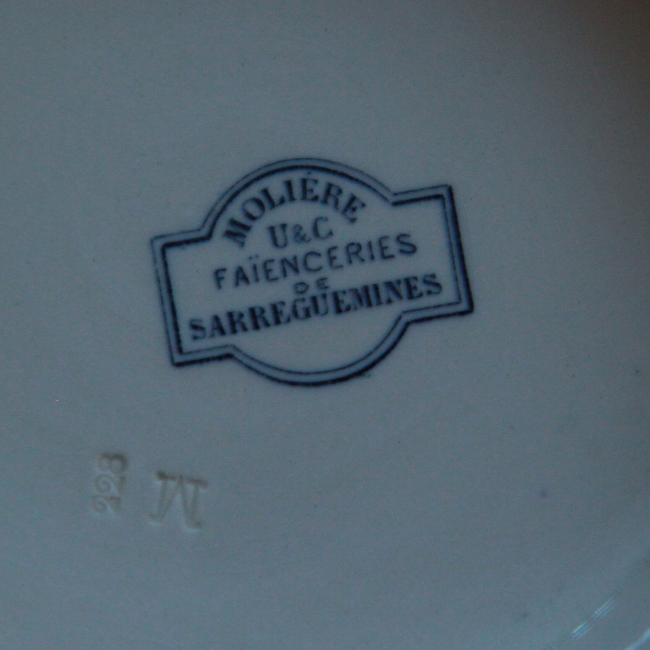 Plate high old earthenware C and U Sarreguemines model Molière blue