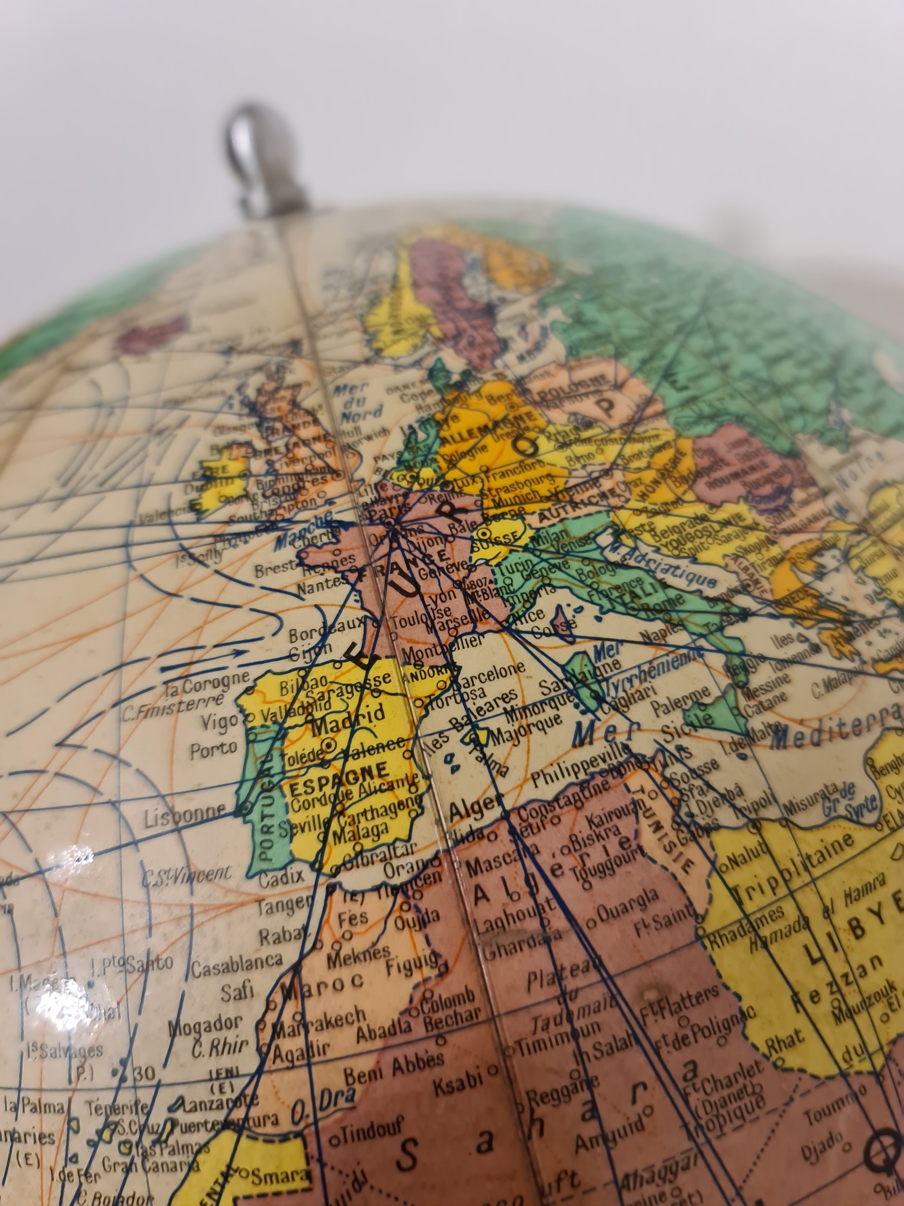 Vintage globe Girard & Barrère 50's