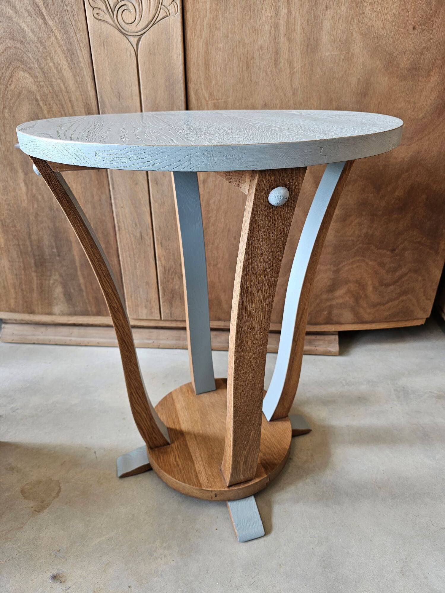 Art Deco pedestal table