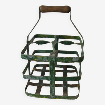 Old twisted zinc bottle holder and wooden handle decorative locker retro kitchen bar bistro