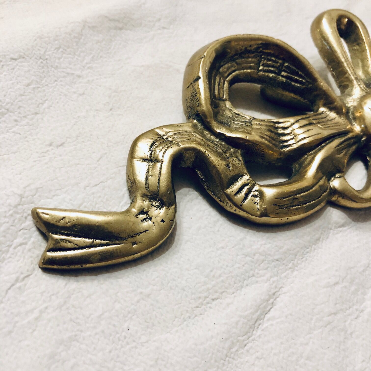 Fronton old "knot" in brass