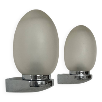 Paire d'applique vintage, métal chromé et verre sablé, France, 1970