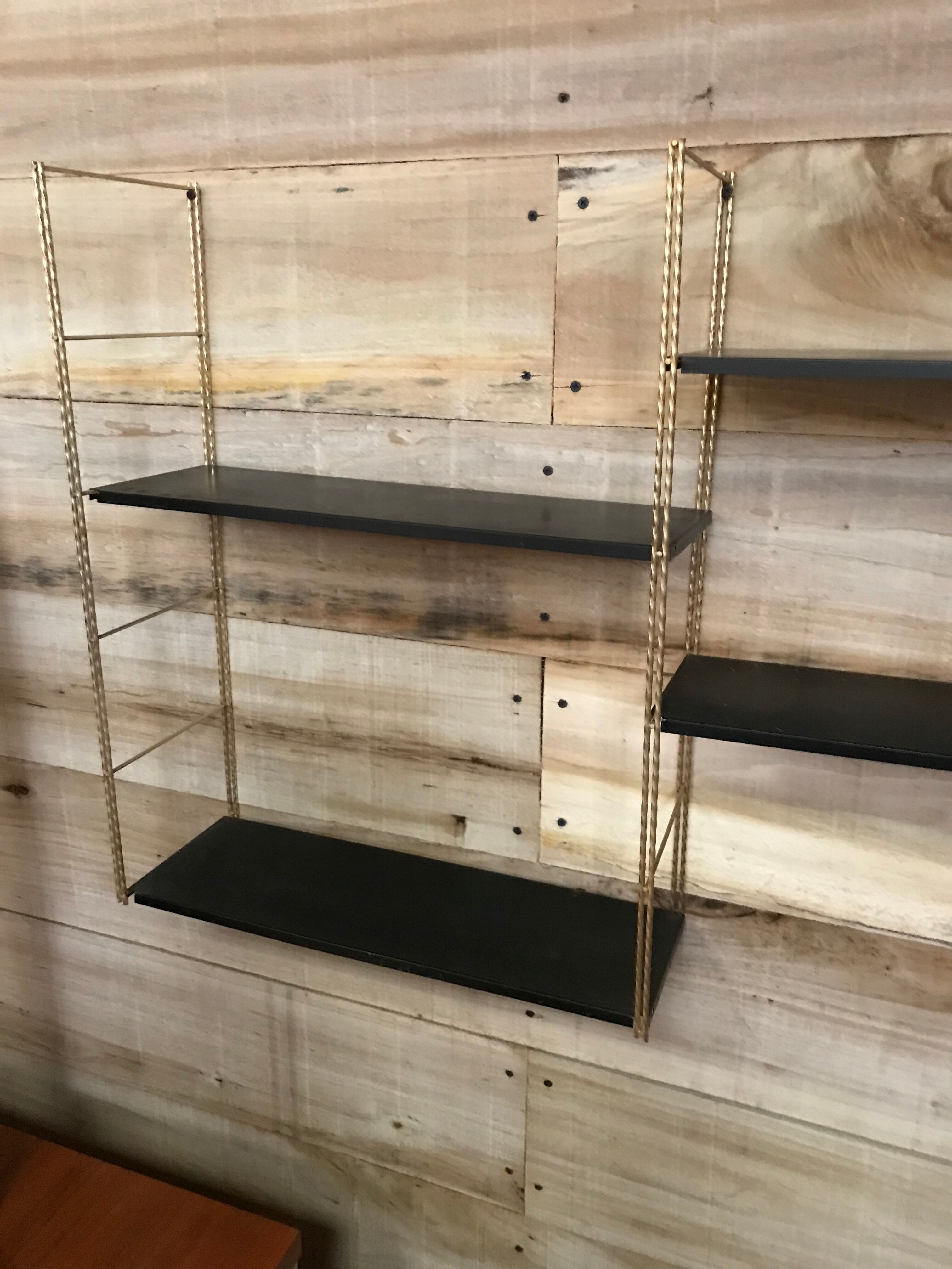 Wall shelf string vintage 60