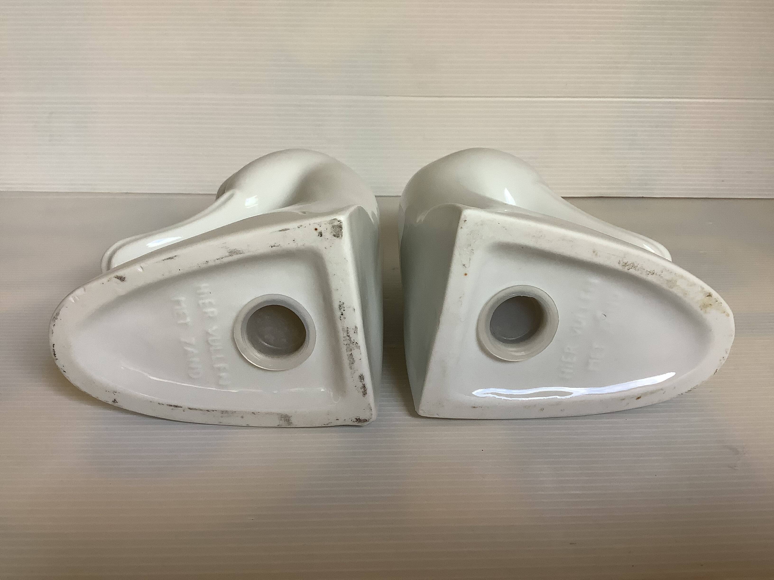 Pair of bird bookends