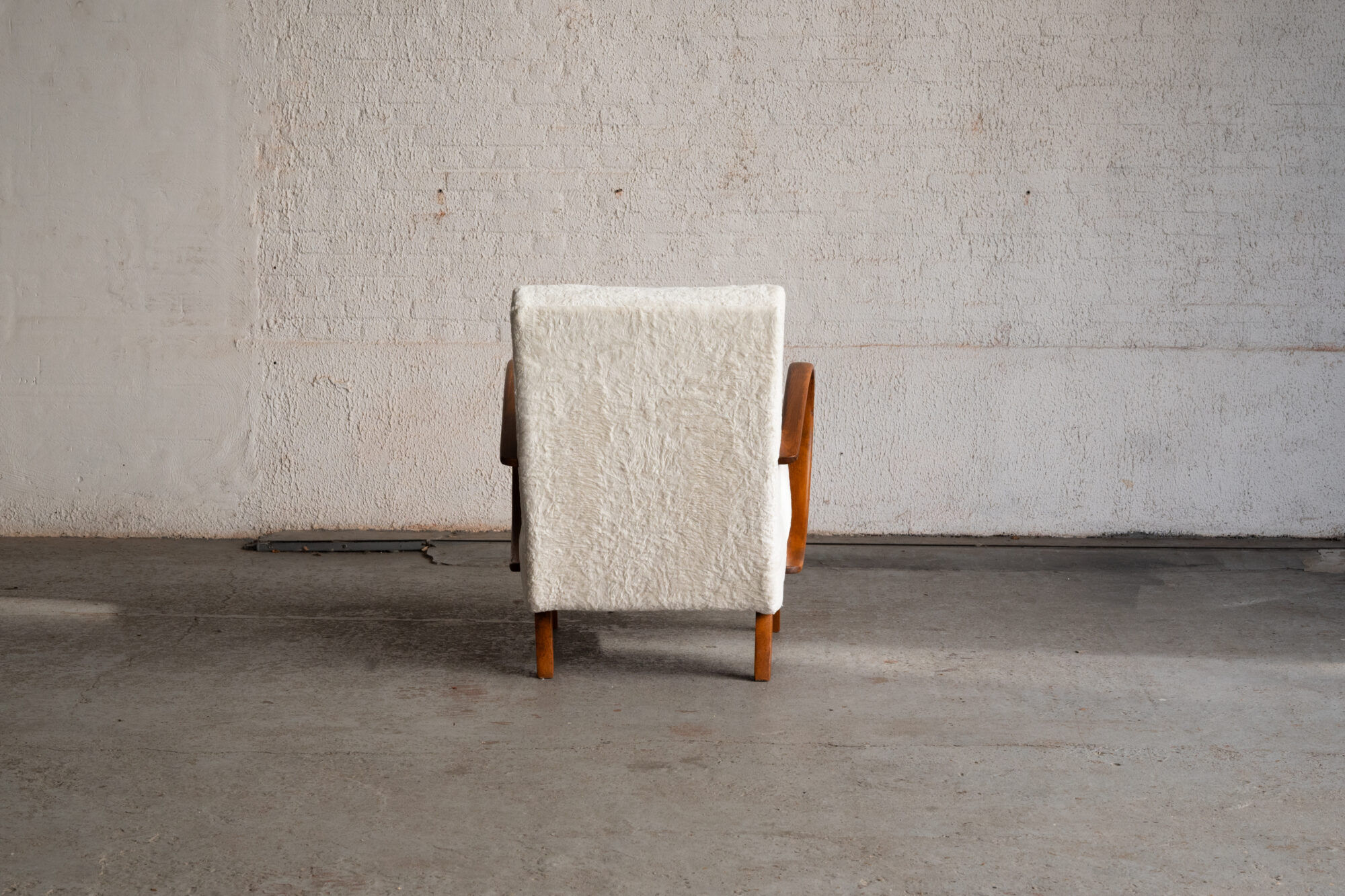 Fauteuil lounge par Jindrich Halabala, années 1940