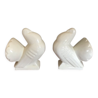 Pair of bookends in ceramic art deco cracked pigeons signed