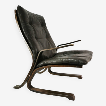 Fauteuil en cuir du milieu du siècle, Norvège, années 1970.