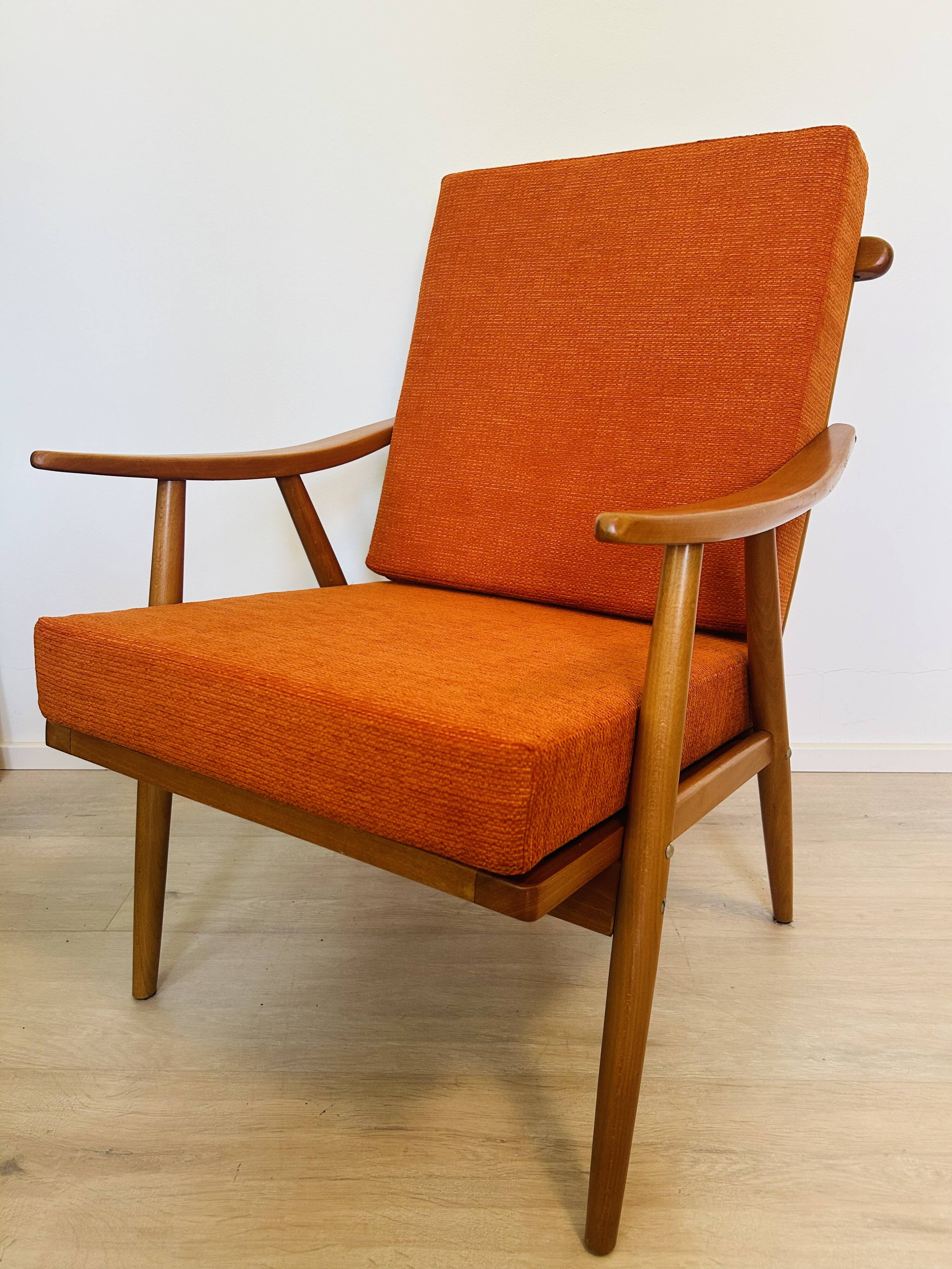 Mid-Century Armchair by Jaroslav Šmidek for TON, 1970’s