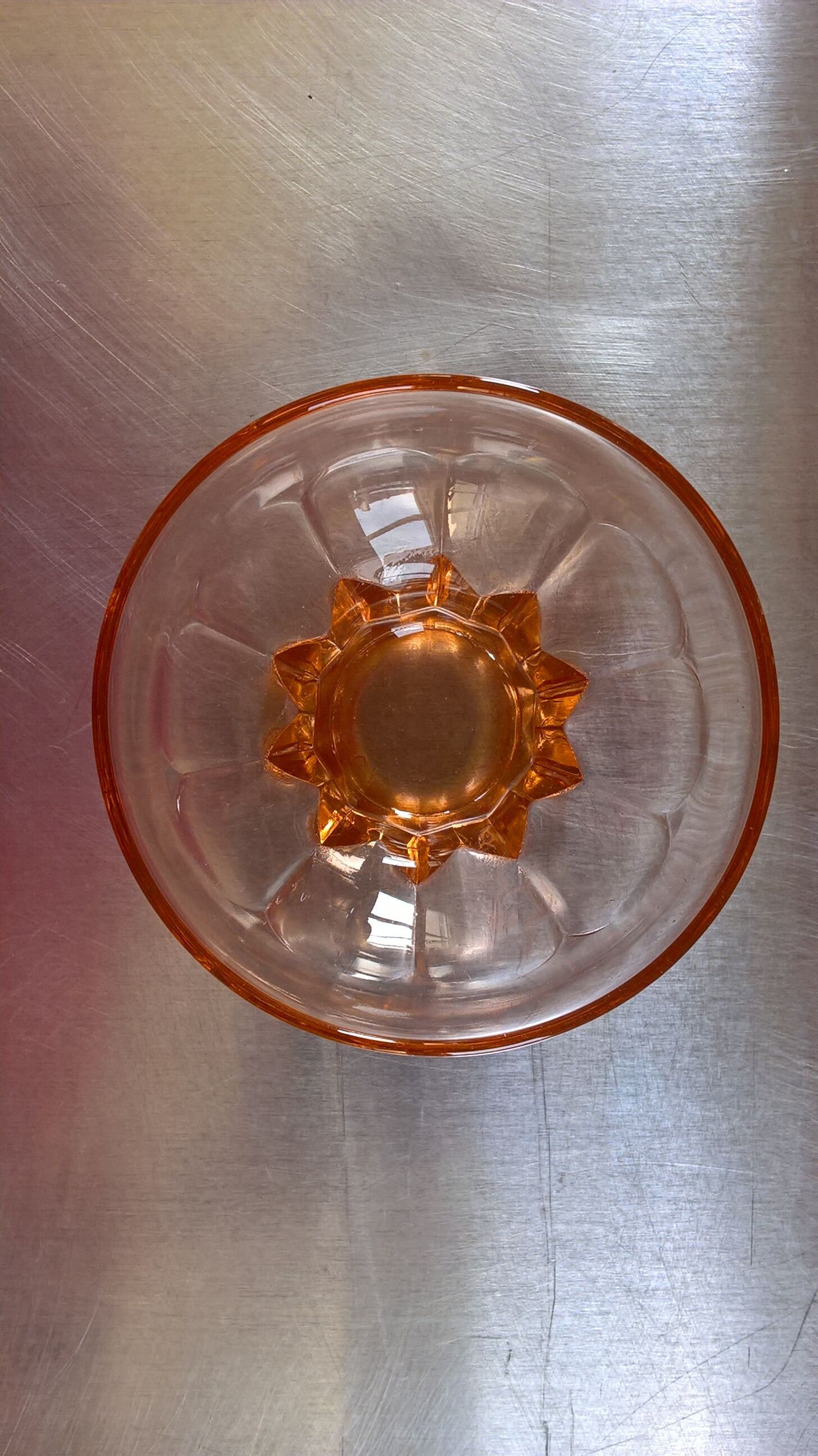 Lot of 8 vintage pink moulded glass cups, 40-50s