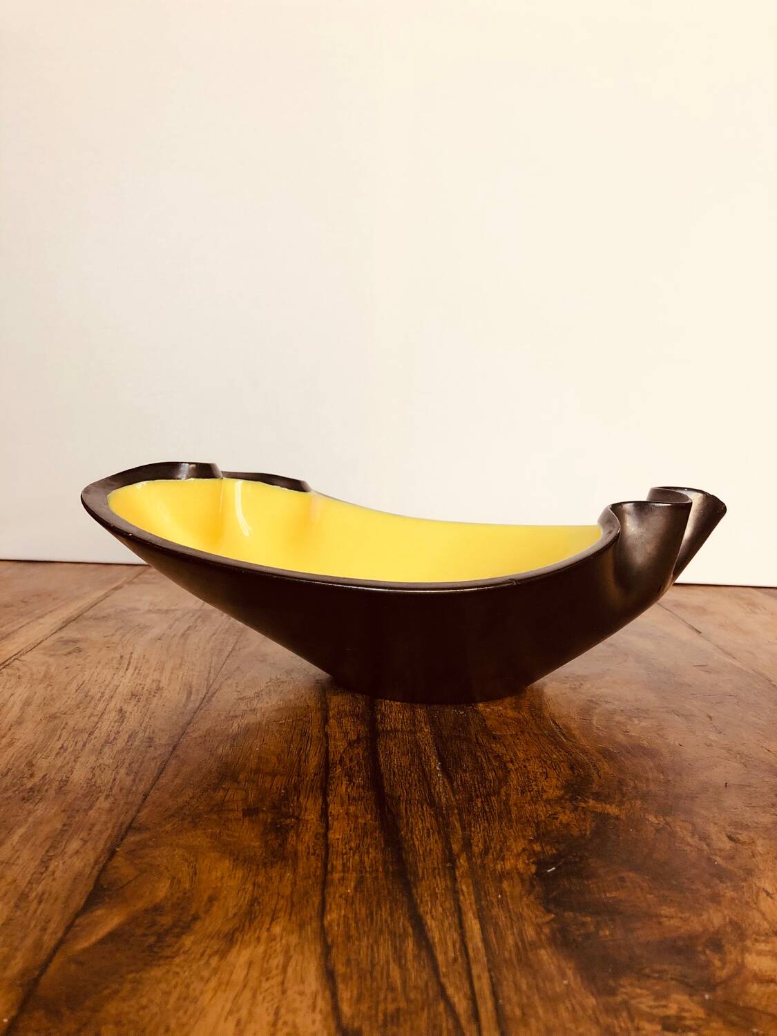 Elchinger yellow and black ceramic bowl. 1950s
