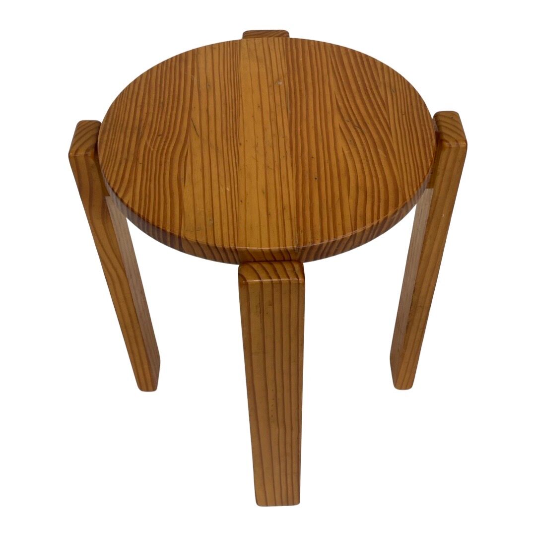 Mid century pinewood stool, 1960s minimalistic design