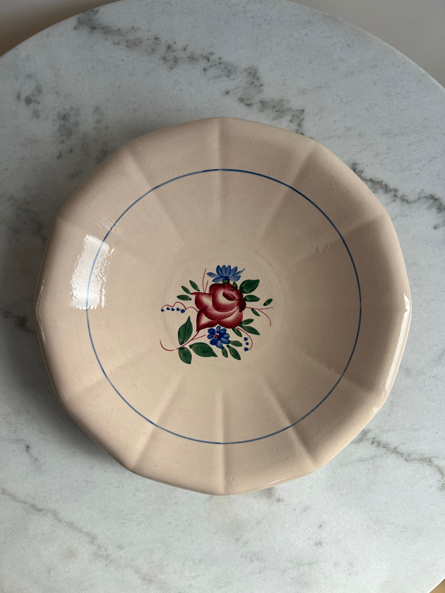 Hand-painted Digoin Sarreguemines salad bowl