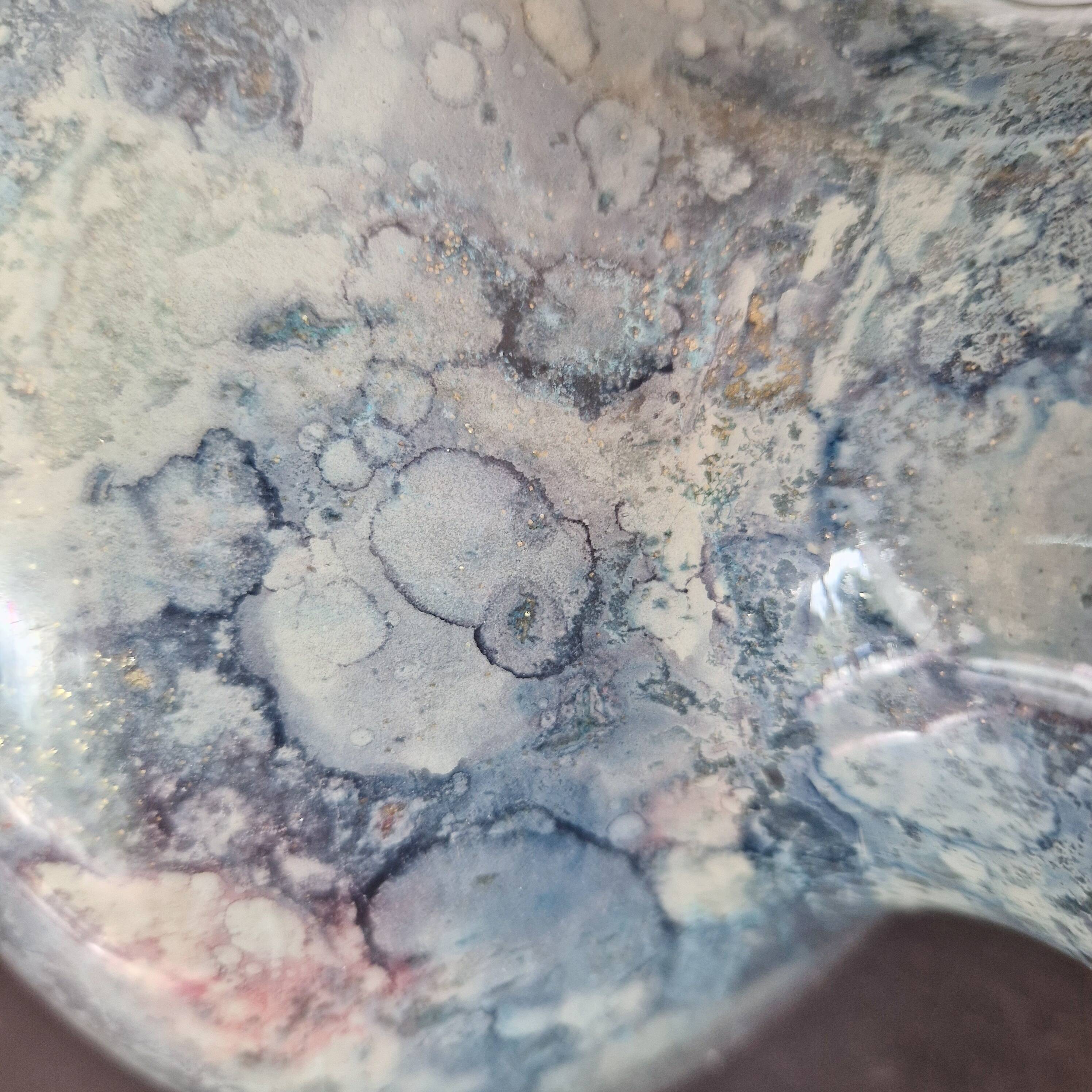 Laque line vase in églomisé glass, unique piece, handmade in france