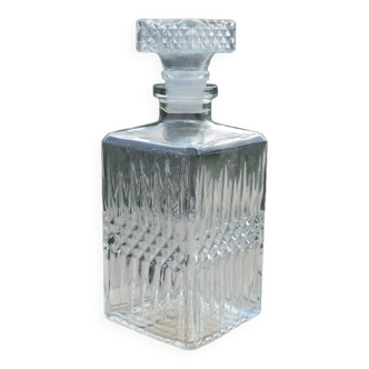 Glass decanter