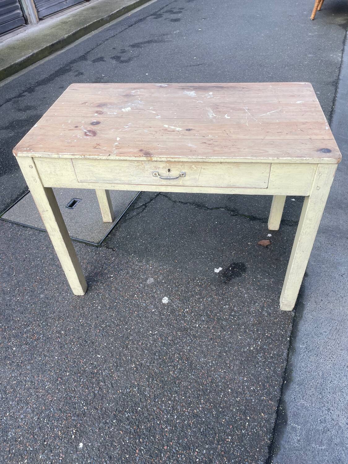 Vintage 1900 pine table – Kitchen or Office. Beautiful patina.