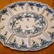 Large display plate with 7 pieces in Greek pottery.