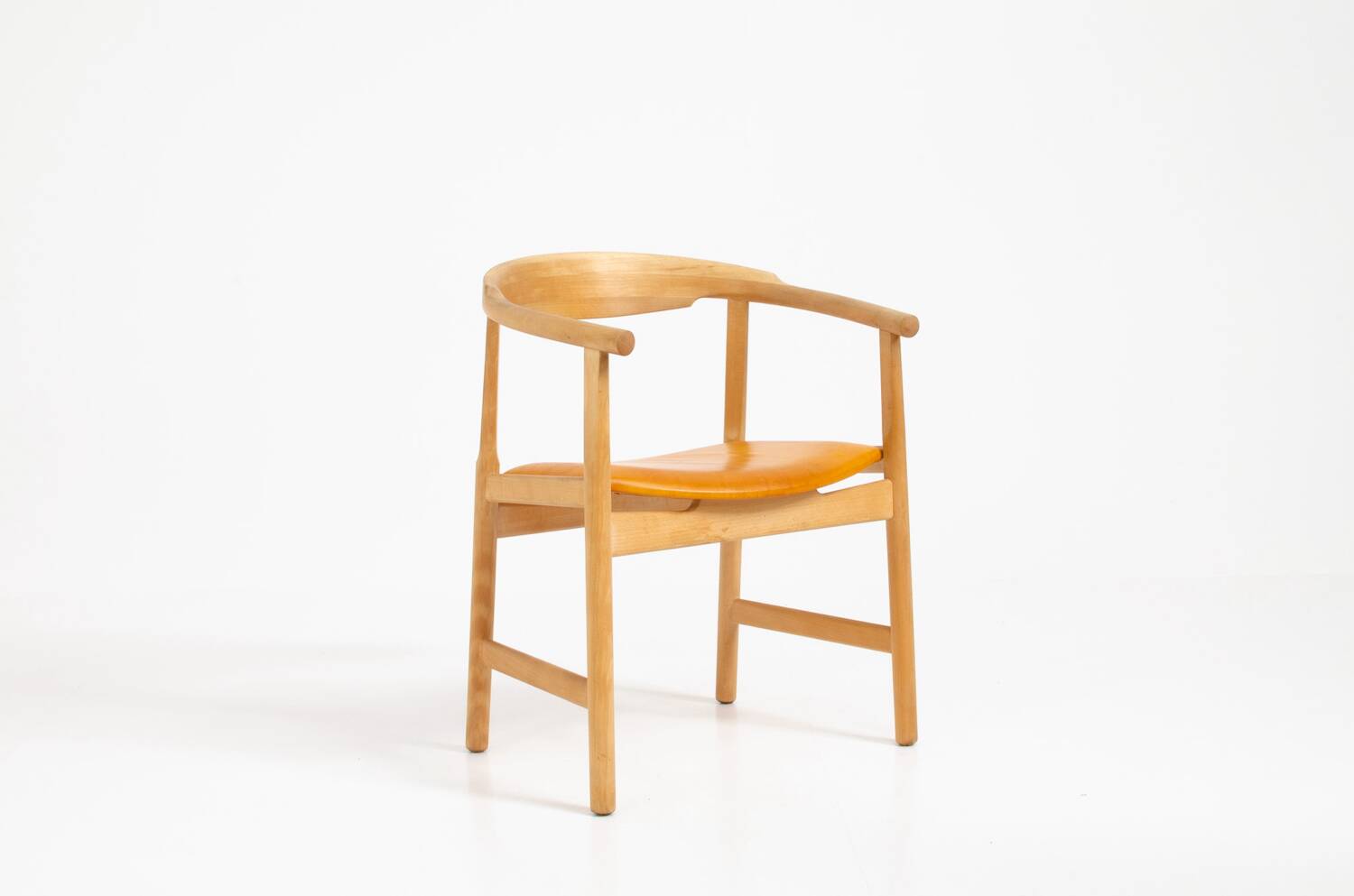 Fauteuil PP208 de Hans Wegner pour PP Møbler (Danemark, années 1970).