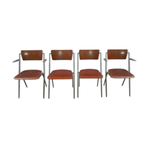 Chaises pyramides par - rietveld
