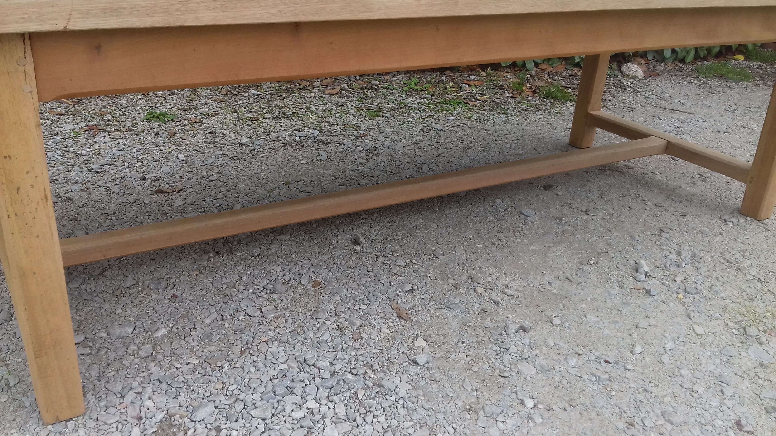 Farm table in solid oak