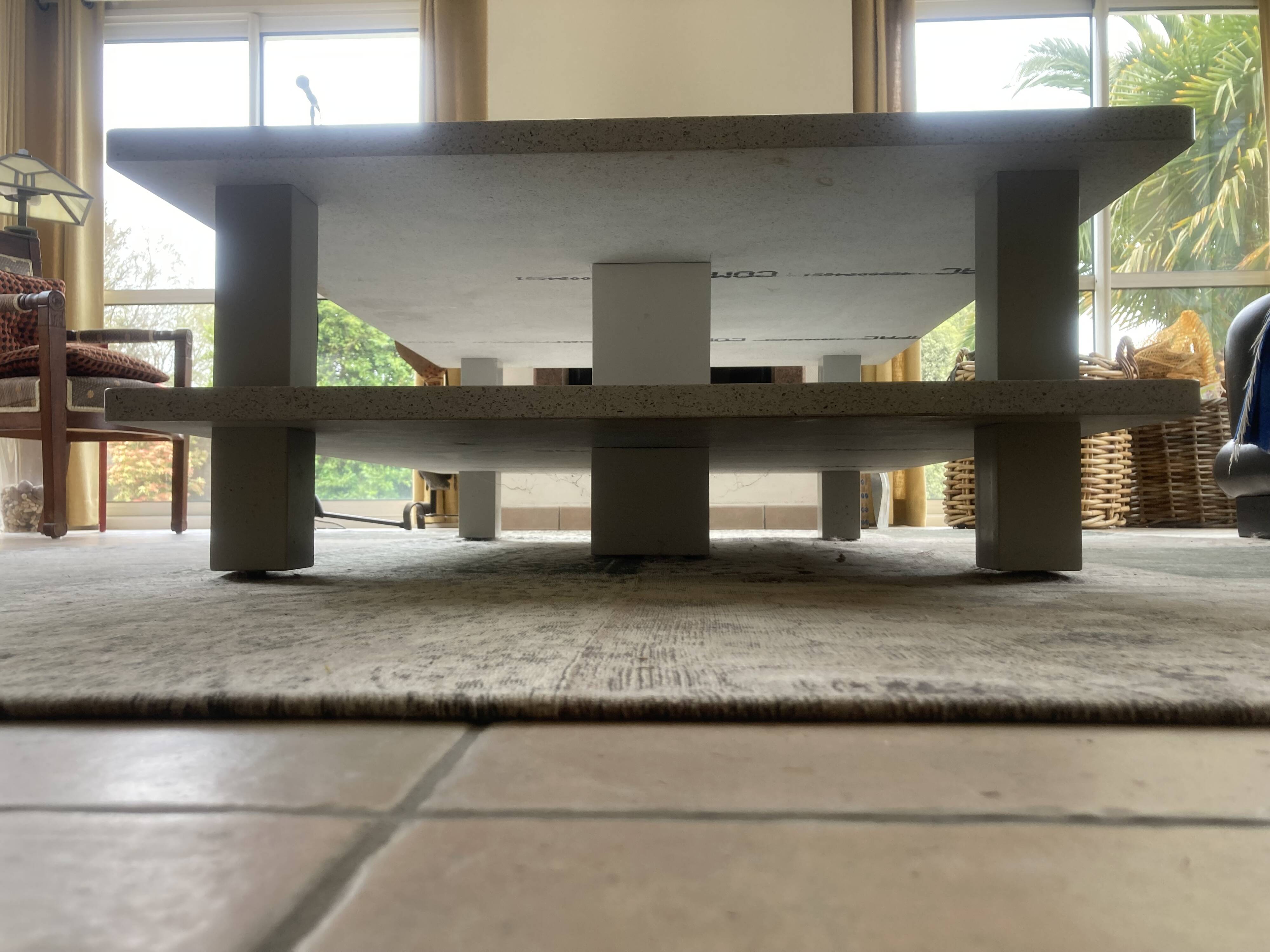 Design coffee table with double top Quartz