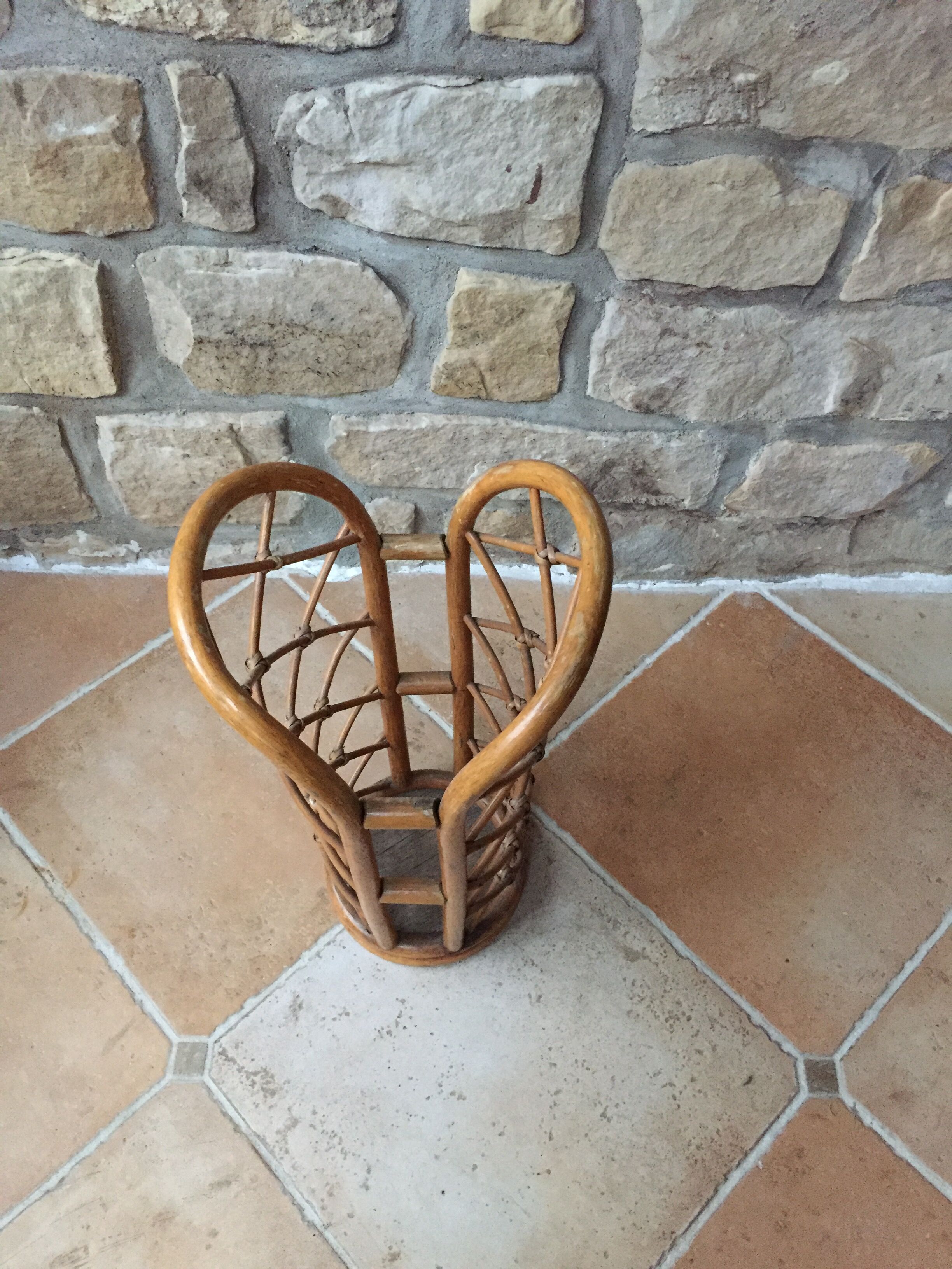 Porte-parapluie en rotin vintage