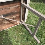 Folding table in wood and iron