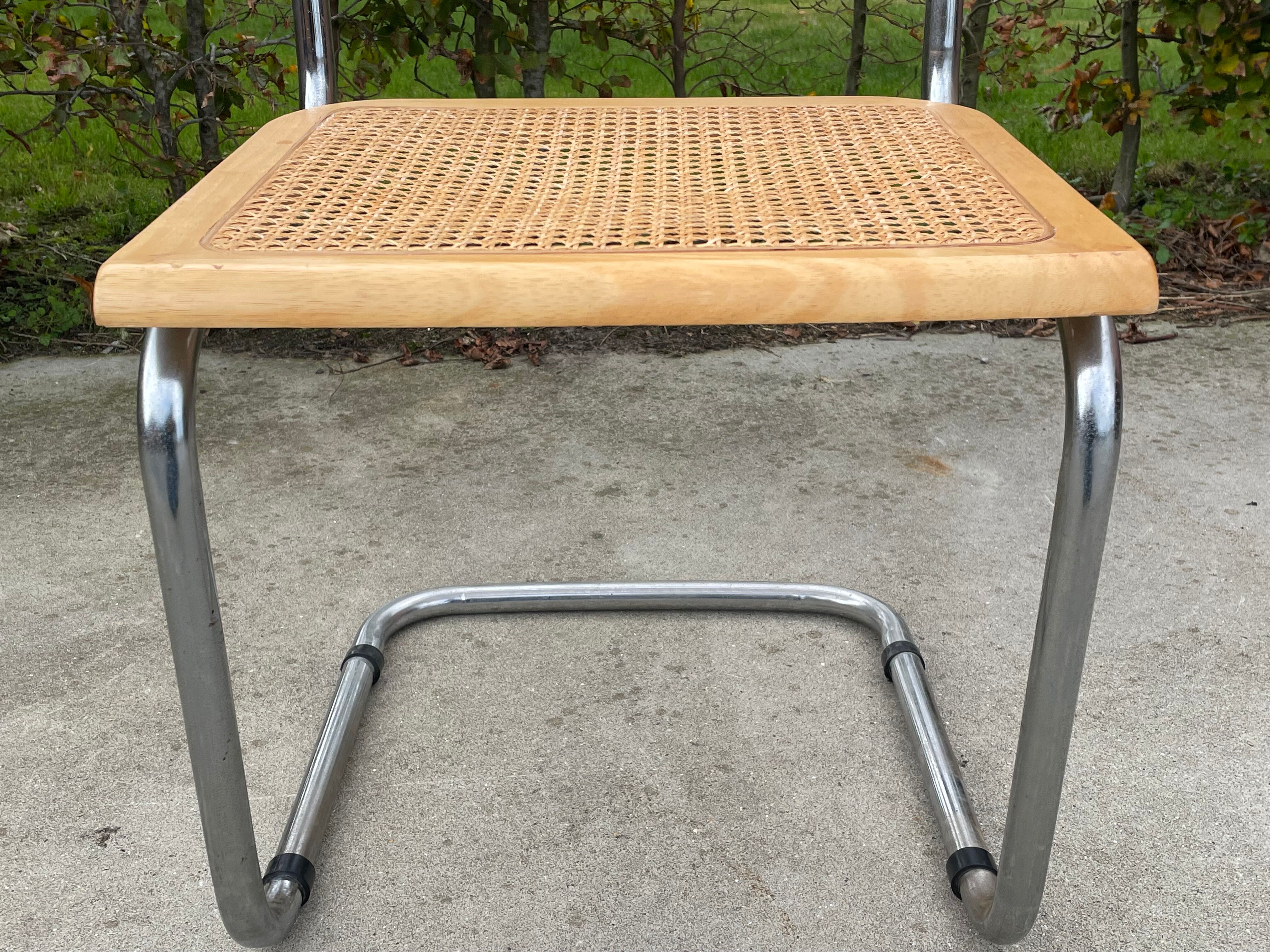 Cesca design chair b32 model in chrome design