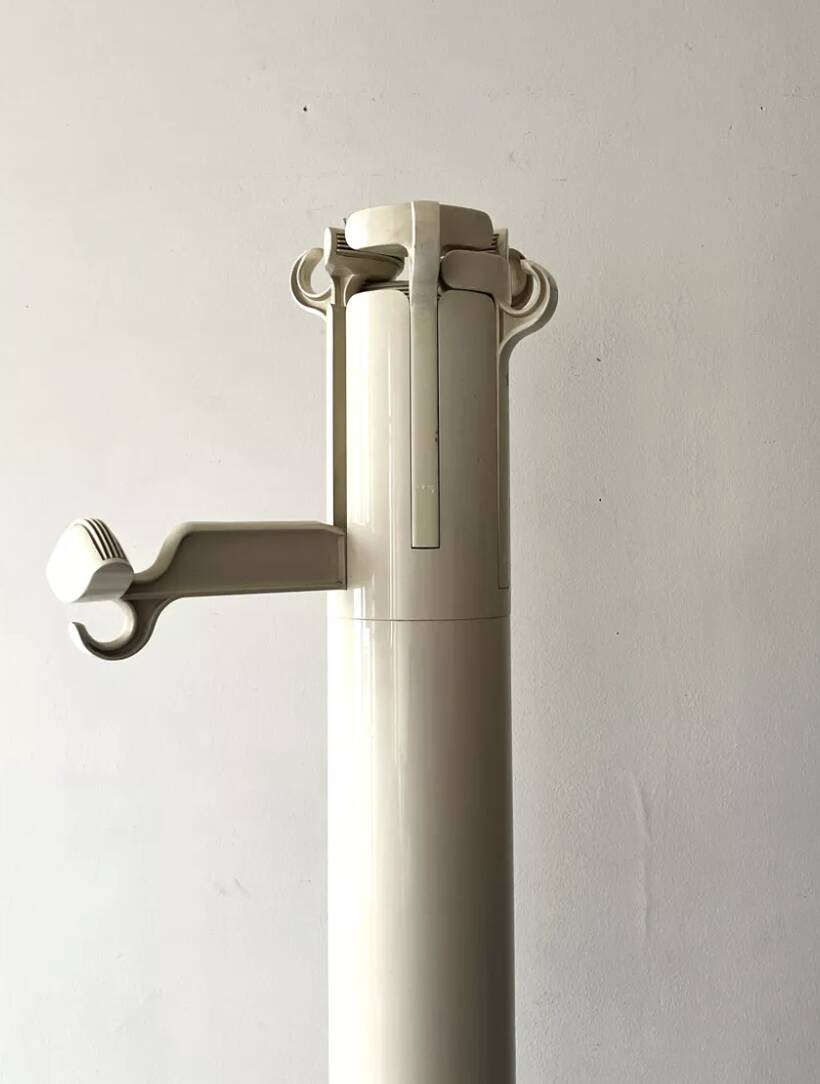 Modular coat rack by G. Piretti for Castelli, Italian design 1970.
