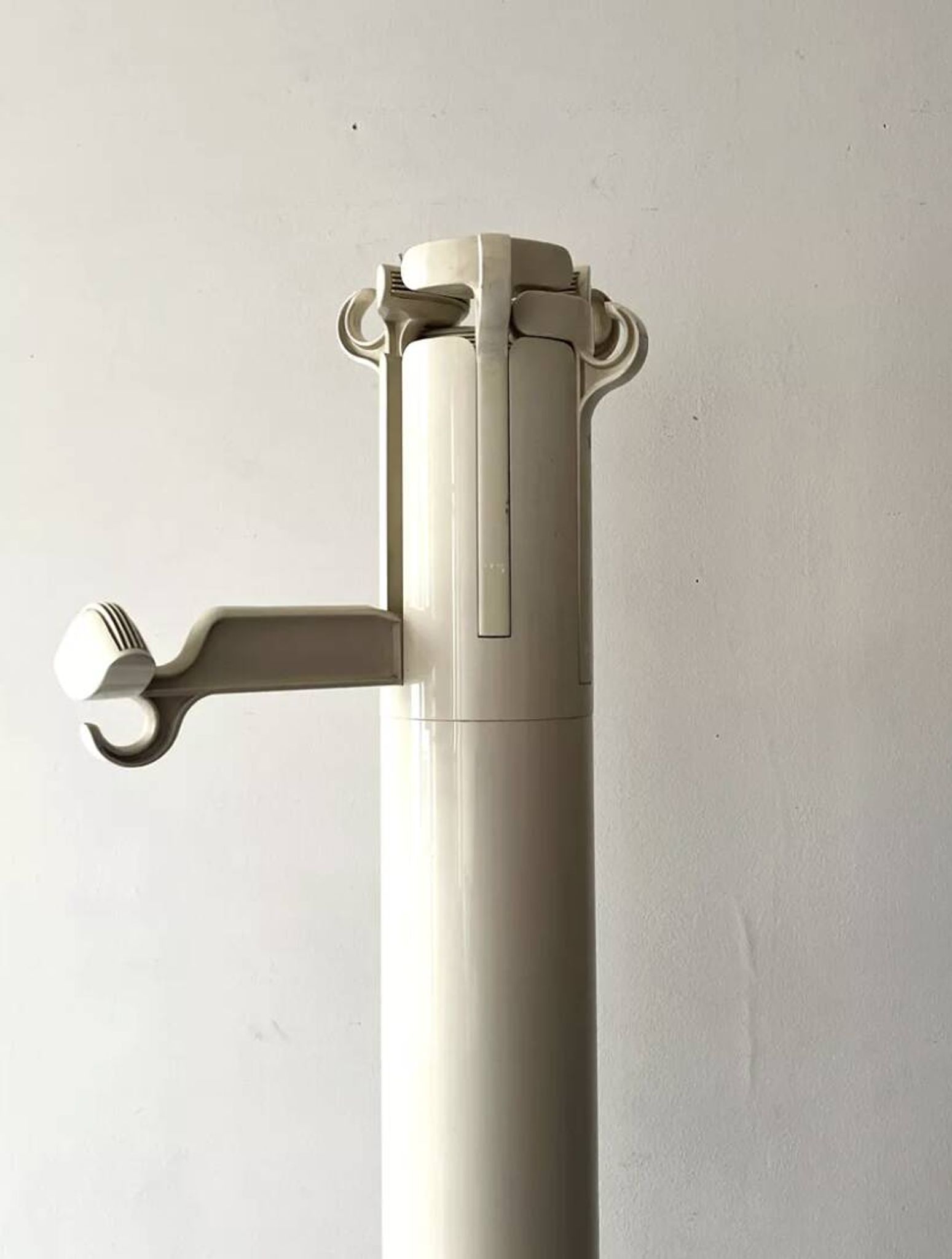Modular coat rack by G. Piretti for Castelli, Italian design 1970.