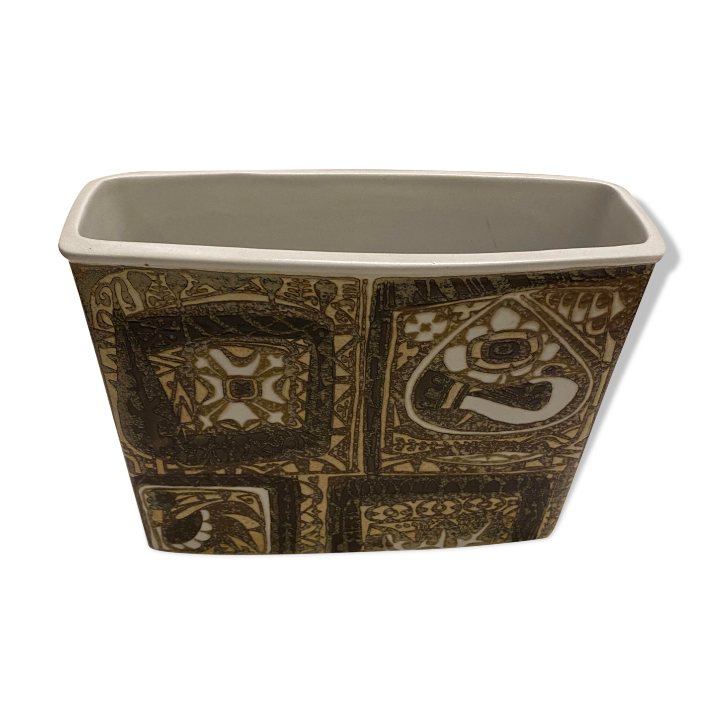 1969 porcelain vase by Nils Thorsson