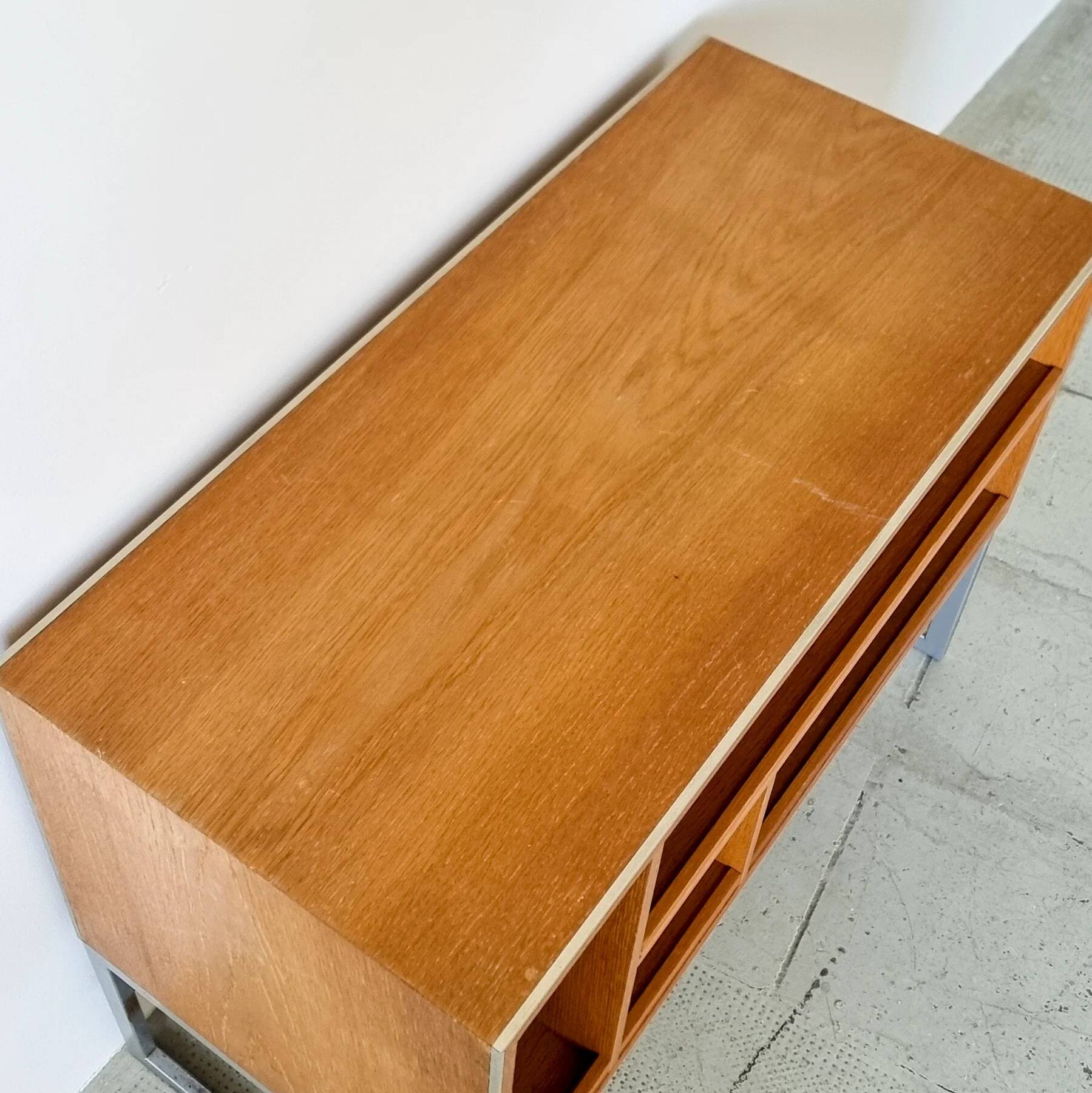 Meuble hi-fi Bang & Olufsen