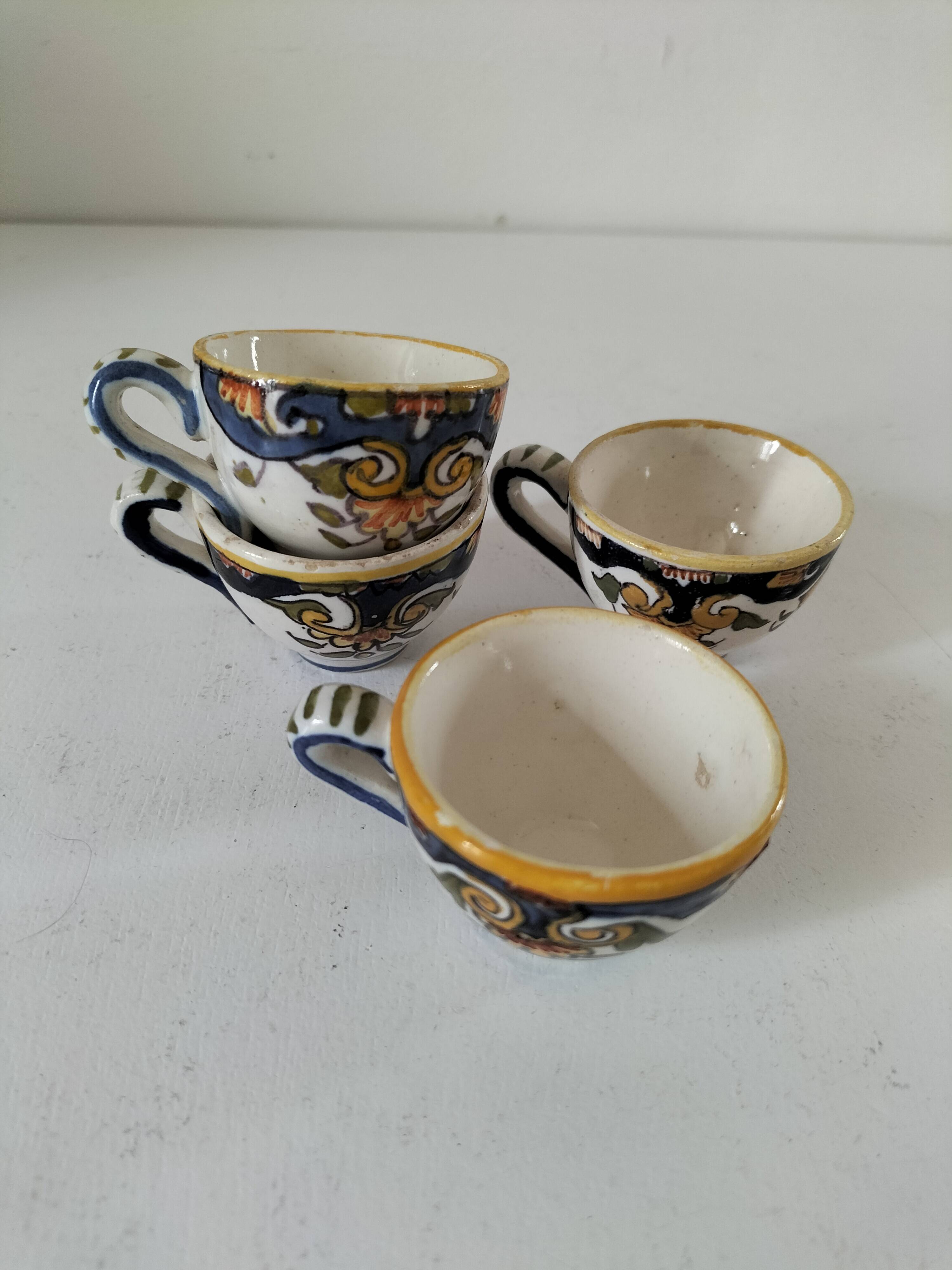 Set of 4 miniature earthenware cups with Old Rouen decor