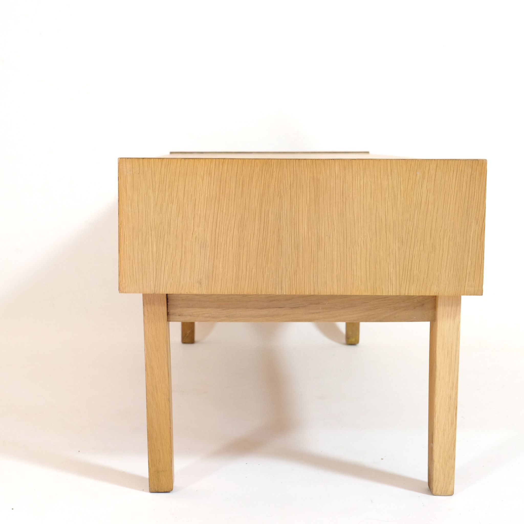 Small Scandinavian row in light wood from the 70s.