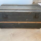 Vintage trunk wood Algeria