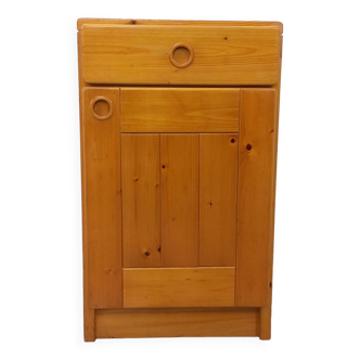 Charlotte Perriand selection Les Arcs vintage pine storage unit from the 60s and 70s