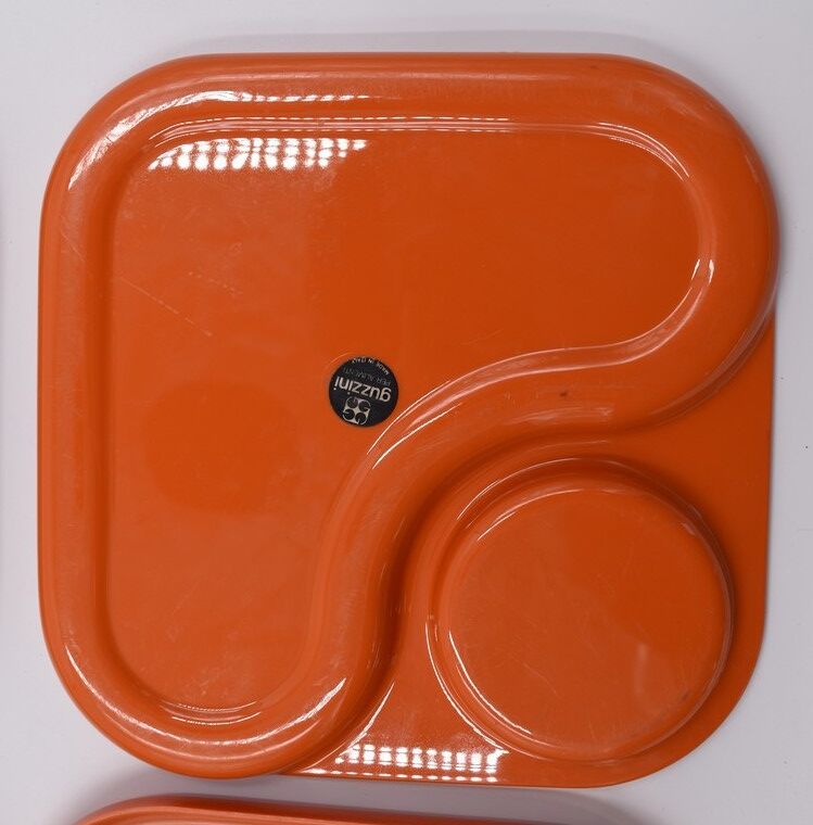 6 orange Guzzini plates with vintage 70s compartments