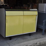Seventies buffet in yellow formica