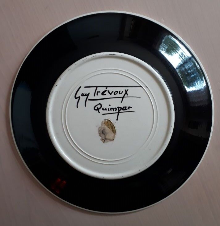 "Bénitier" plate by Guy Trévoux 1920-2001
