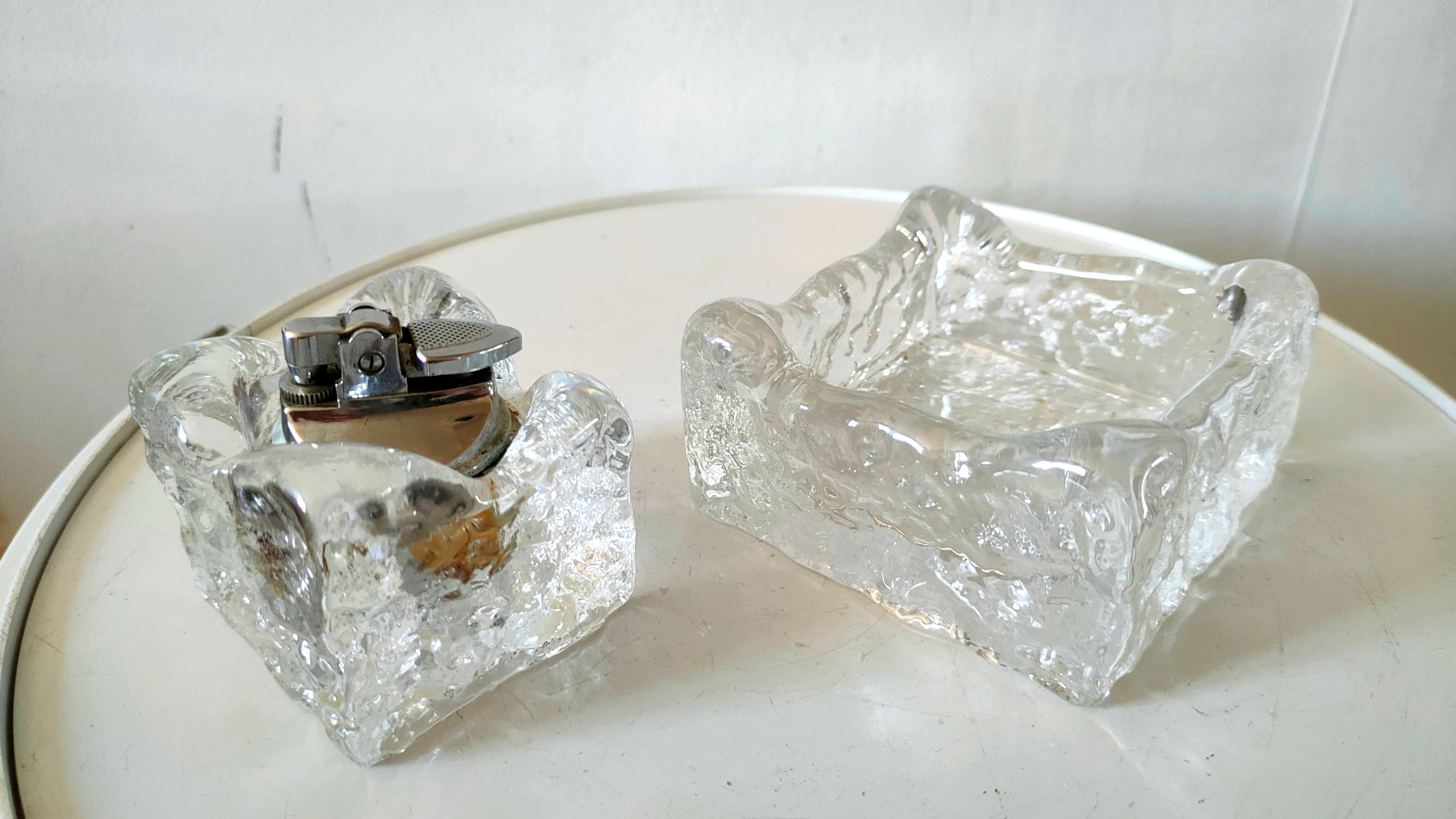 Briquet et cendrier en verre givré Kalmar design années 70