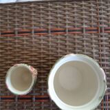 Dish and 2 pots